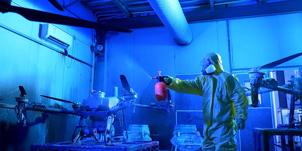 DJI Agras T70P — агродрон з баком 70 л, системою безпеки 3.0 і можливістю підйому 65 кг